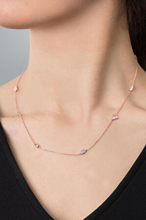 925 Ayar Gümüş Rose Kaplama Geometrik Desenli Zirkon Taşlı Zincir Kolye