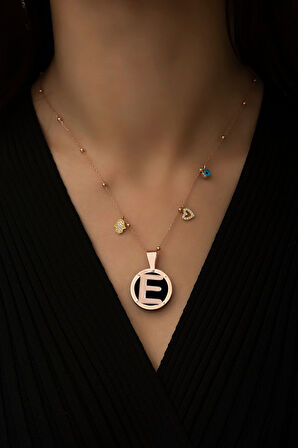 925 Ayar Gümüş Rose Kaplama Top Zincirli Tasarım Şans Parçalı E Harf Kolye