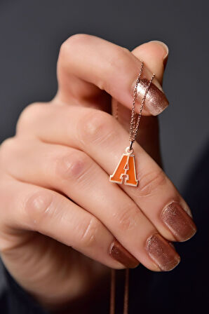 925 Ayar Gümüş Rose Kaplama Parlayan Rüya Serisi Tasarım Ebruli Cam Boyalı Turuncu A Harfi Kolye