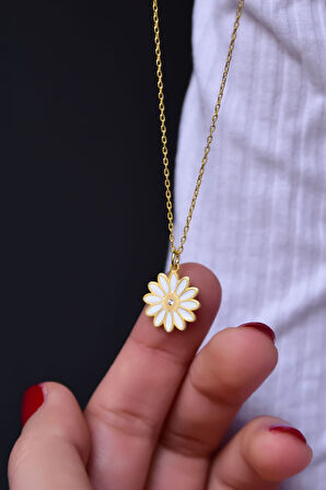 925 Ayar Gümüş Gold Kaplama 0,01 Karat Pırlanta Beyaz Mineli Gerbera Çiçeği Kolye