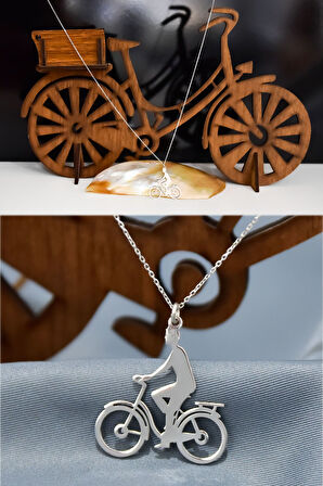 Ahşap Bisiklet Selesinde 925 Ayar Gümüş Erkek Figürlü Kolye