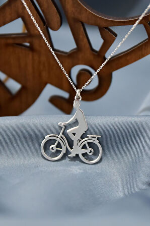 Ahşap Bisiklet Selesinde 925 Ayar Gümüş Erkek Figürlü Kolye