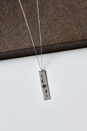 925 Ayar Gümüş Rodyum Kaplama Moon Phase Plaka Kolye