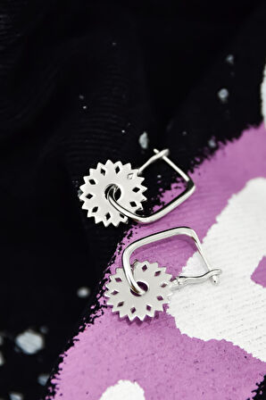 925 Ayar Gümüş Rodyum Kaplama Çark Halka Küpe