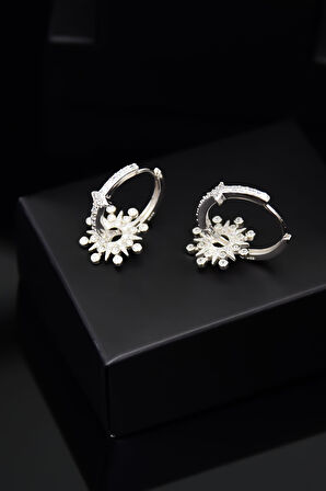 925 Ayar Gümüş Rodyum Kaplama Tasarım Zirkon Taşlı Güneş Halka Küpe