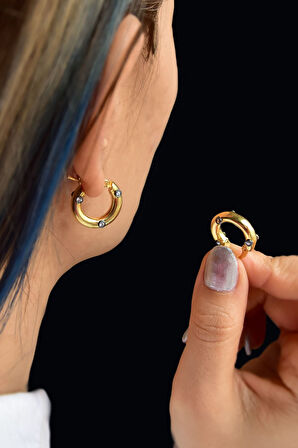 925 Ayar Gümüş Altın Kaplama Taşlı Tasarım Halka Küpe