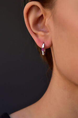 925 Ayar Gümüş Rodyum Kaplama Beyaz Mineli Pembe Taşlı Halka Küpe