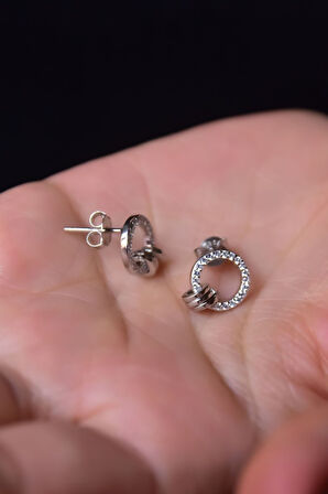 925 Ayar Gümüş Rodyum Kaplama Zirkon Taşlı Çemberde Üçlü Halka Çivili Küpe