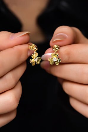 925 Ayar Gümüş Gold Kaplama Kristal Kesim Frezya Çiçeği Sallantılı Top Küpe