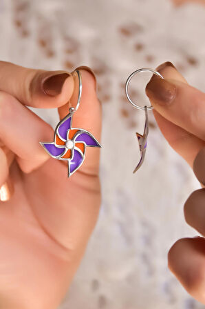 925 Ayar Gümüş Rodyum Kaplama Özel Tasarım Rüzgar Gülü Küpe