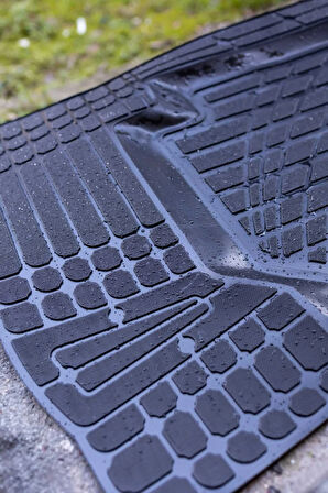 Honda Jazz 2005 Uyumlu 4D Havuzlu Üniversal Yeni Nesil Paspas Siyah Gold Seri