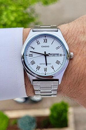 Casio CSISTE15 Kadranı Beyaz Kordonu Gümüş Renk Takvim ve Günlü Hediye Paketli Erkek Kol Saati