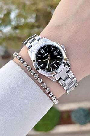 Casio CSISTE155 Kadranı Siyah Kordonu Gümüş Renk Kadın Kol Saati