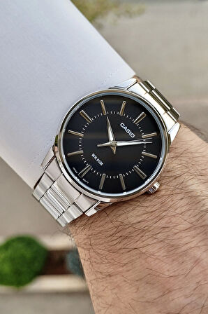 Casio CSISTE100 Kadranı Siyah Kordonu Gümüş Renk Hediye Paketli Erkek Kol Saati