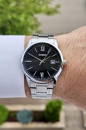 Casio CSISTE6 Kadranı Siyah Kordonu Gümüş Renk Hediye Paketli Erkek Kol Saati