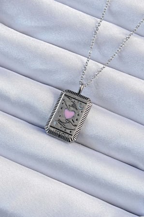 316L Çelik Zincir Eskitme Gümüş Renk Pembe Mineli Kalp Figürlü Tarot Kolye - TJ-BKO9232