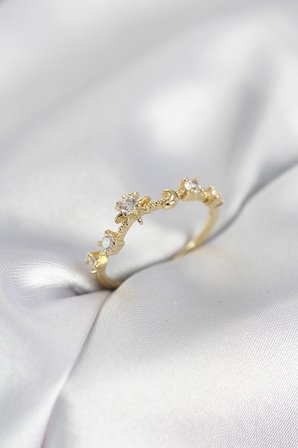 Gold Renk Gece Temalı Zirkon Taşlı Kadın Yüzük - TJ-BYK4111