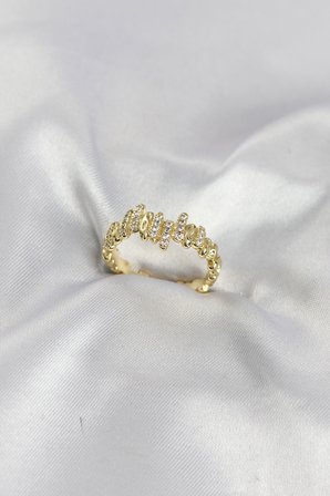 Gold Renk Pirinç Ritim Model Zirkon Taşlı Kadın Yüzük TJ-BYK4191