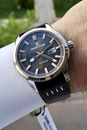 Daniel Klein DKISTE160 Premıum Kadranı Füme Renk Takvimli Deri Kordon Erkek kol Saati