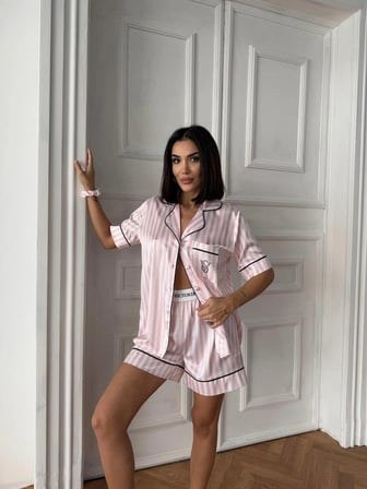 Victoria"s Secret İpek Saten Yazlık Pijama Takımı 