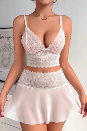 Vitaliselanfashion Kadın Beyaz Dantel ve Tül Detaylı Etekli Şık Gecelik Takımı