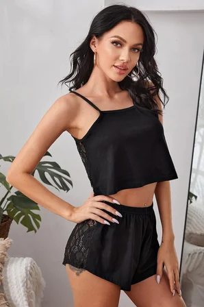 Vitaliselanfashion Kadın Siyah Arkası Komple Dantel Şortlu Gecelik Takım