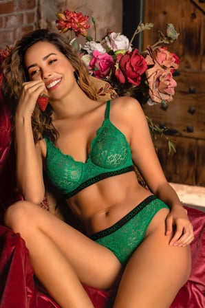 Vitaliselanfashion Golshan Gaudi Brazilian Slip, Kadın Dantel Brezilyan Yeşil Külot