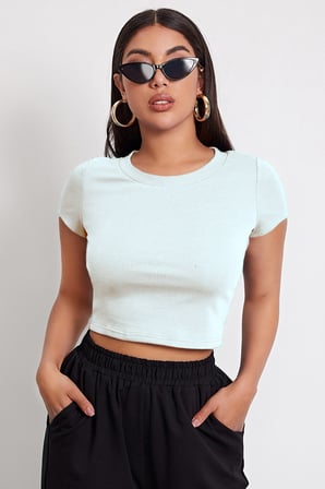 Vitaliselanfashion Kadın Beyaz Yuvarlak Yaka Yarım Kol Crop Top Bluz