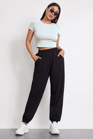 Vitaliselanfashion Kadın Beyaz Yuvarlak Yaka Yarım Kol Crop Top Bluz