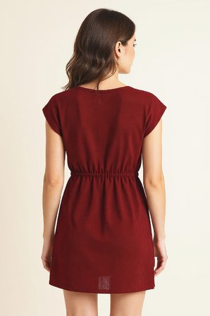 Vitaliselanfashion Kadın Bordo Yanları Yırtmaçlı Tokalı V Yaka Mini Plaj Elbisesi