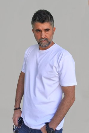 Erkek Beyaz-siyah-laci-yeşil Slim Fit Bisiklet Yaka Pamuk Elastan 4'lü Basic Tişört
