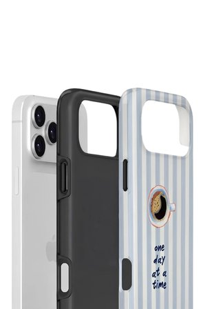 iPhone 17 Pro Max Vorian Çift Katmanlı Kılıf One Day Coffee