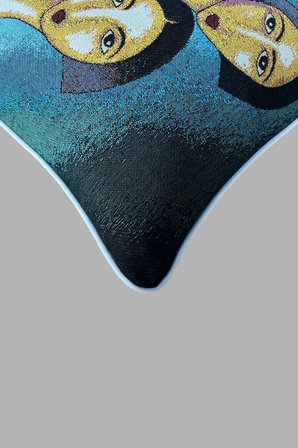 Kırlent Jakarlı Dokuma Goblen Kumaş - 45x45cm Biyeli Çift Taraflı Dekoratif Kırlent Kılıfı