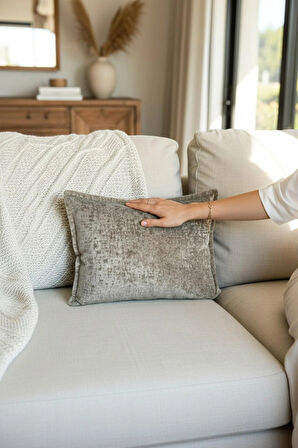 Kırlent İthal Kadife Kumaş 3'lü Set - Yumuşak Dokulu Dekoratif Özel Tasarım Kırlent Kılıfı - S02