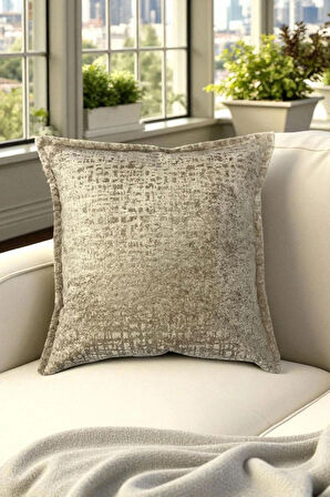 İthal Kadife Dekoratif 3'lü Kırlent Kılıfı Seti – Yumuşak Dokulu Dekoratif Yastık ve Ev Aksesuarı