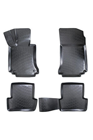 Mercedes CLK C209 2008 Araca Özel Tasarım 3D Havuzlu Paspas