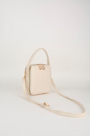 Kadın Hazer Krem 3 Bölmeli Astarlı Suni Deri Ayarlanabilir Askılı Fermuar Kapama El Ve Omuz Çantası