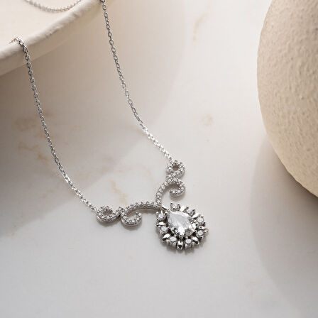 Vaoov 925 Ayar Gümüş Damla Taşlı Hediye Kolye