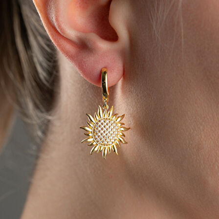 925 Ayar Gümüş Taşlı Ay Çiçeği Küpe