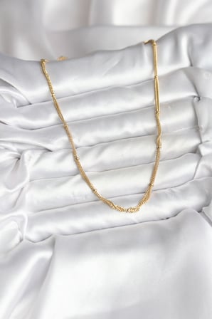 14K Gold Renk Kaplama Topçuk Zincirli Model CM Kadın Kolye 5886