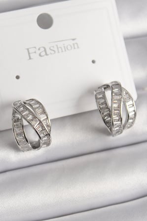 Pirinç Gümüş Renk Zirkon Taşlı Düğüm Halka Model Kadın Küpe 5886