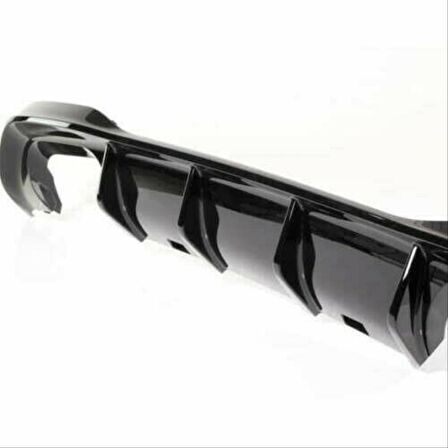 GOLF 8 IÇIN UYUMLU R DIFÜZÖR (PIANO BLACK) - 4 EGZOZ (Life,Style,Impression Paket için)