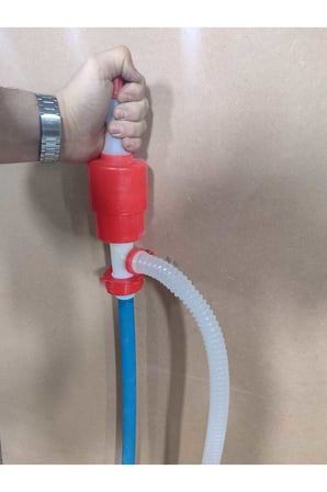 Araç Araba Benzin Mazot Çekme Pompası Yakıt Aktarma Sifonu Plastik Pompa Vak Vak İkmal Aktarma