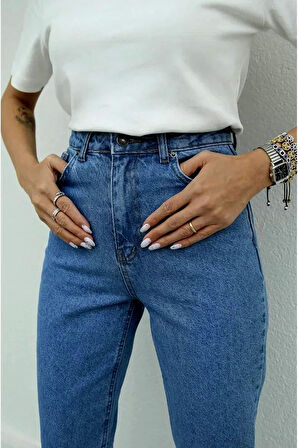 Slimfit mom jeans