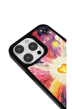 iPhone 13 Pro Uyumlu Desenli Parlak Tasarım Telefon Kılıfı - Işıyan Kalp