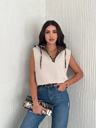 Astarlı kapşonlu kuzu yelek beyaz t1243