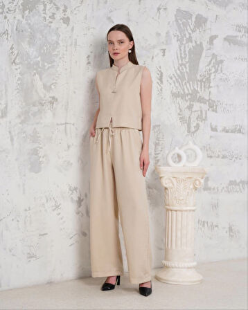 Broşlu yelek pantolon takım bej s255821
