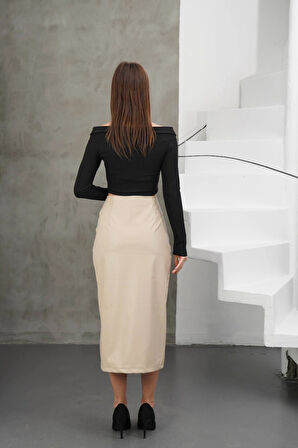 Yırtmaçlı uzun deri etek bej