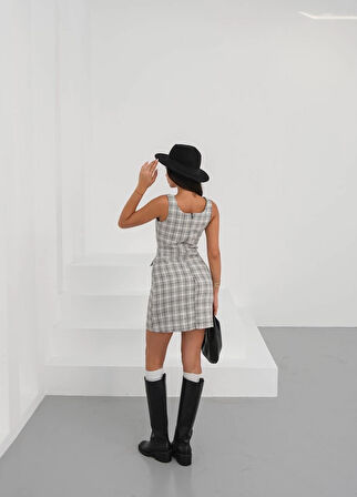 Askılı ch kumaş düğmeli elbise gribeyaz h265007