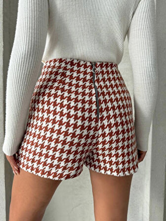 İki düğmeli kaz ayağı desen ch kumaş şort etek bordobeyaz h26414